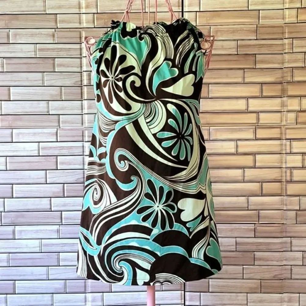 Flower 70's inspired top Size S